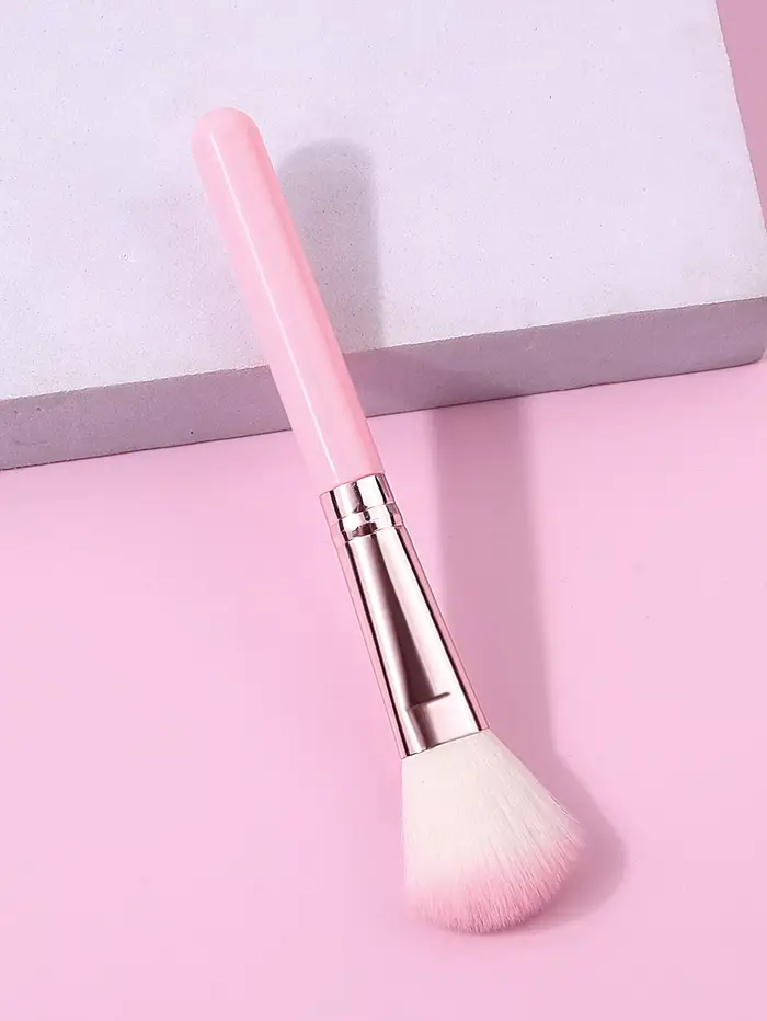 1 pinceau à blush multifonctionnel