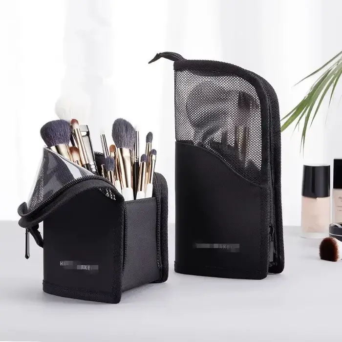 Étui pour pinceaux de maquillage