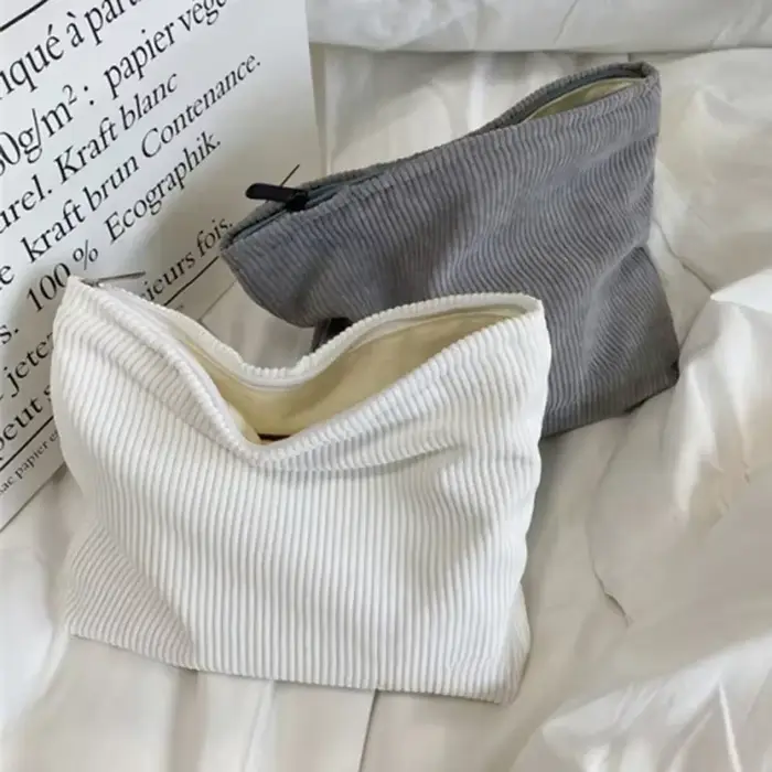 Sac à cosmétiques de voyage en velours côtelé