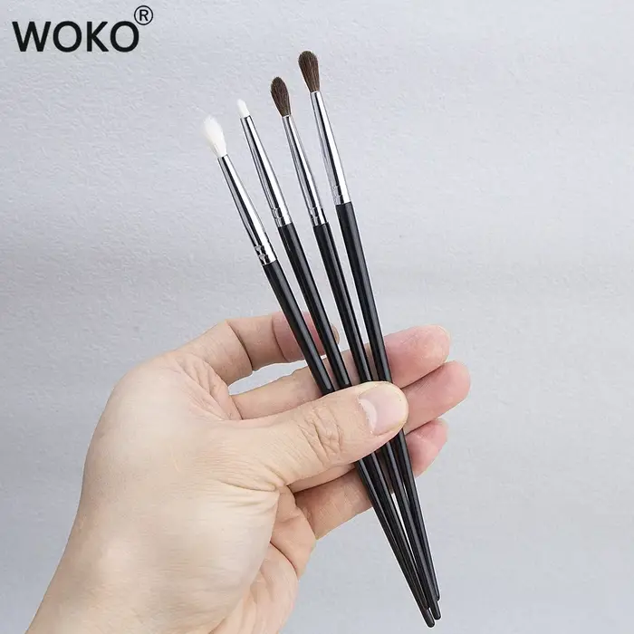 Petit pinceau à plis, Mini pinceau de maquillage pour mélange de fard à paupières pointu, poils de c