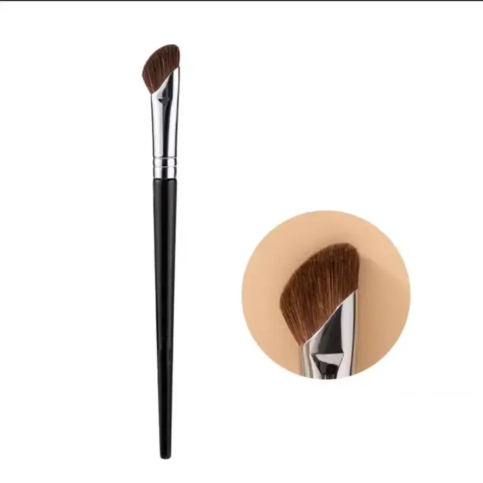 Pour les cernes gonflement cosmétique brosse inclinée faucille pinceaux de maquillage visage bronzan