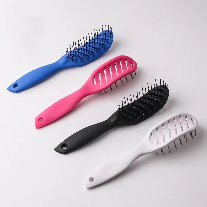 Brosse démêlante 9 rangées pour cheveux raides