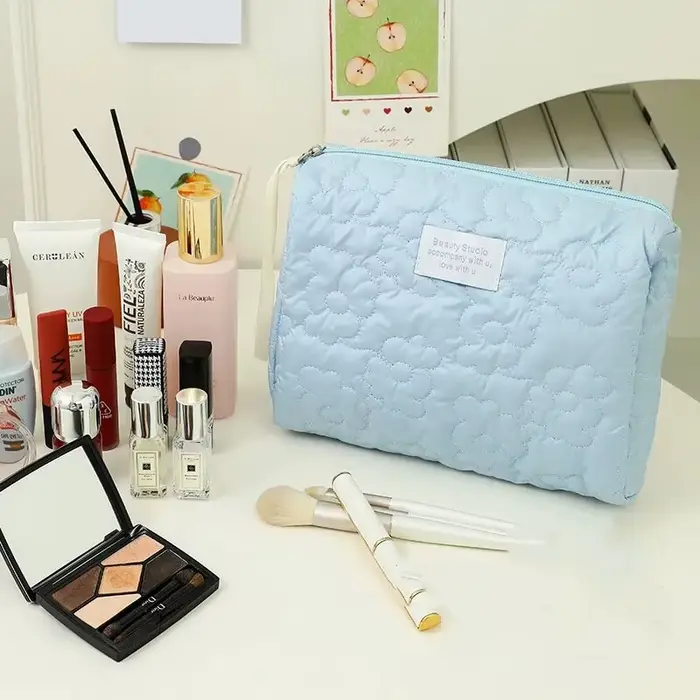 Sac à cosmétiques brodé de grande capacité