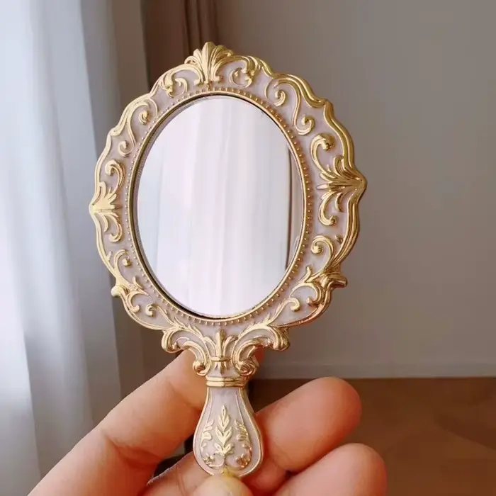 Miroir de maquillage vintage portable, cadre doré embossé exquis, miroir de vanité ovale portable po