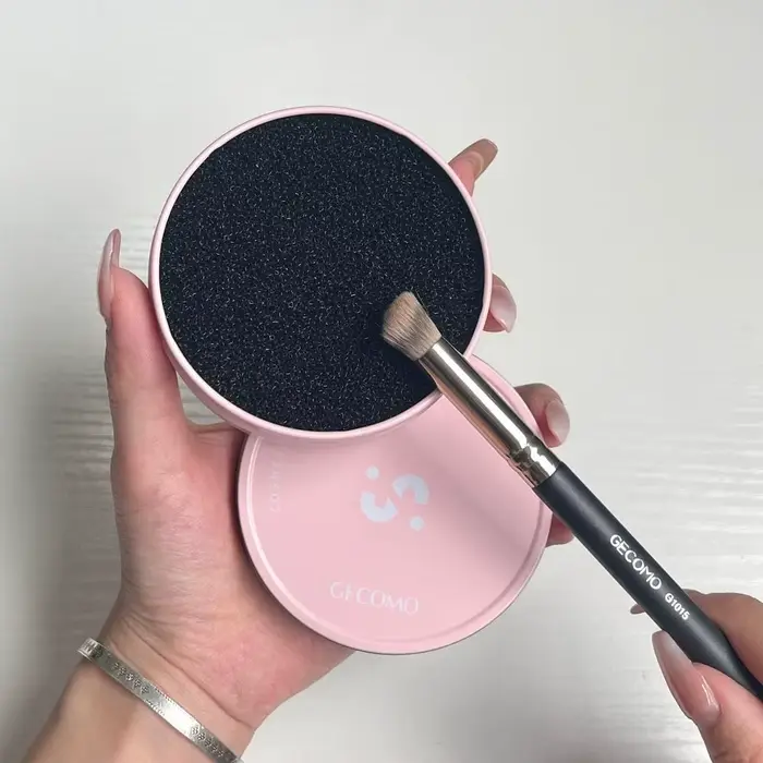 Nettoyeur de pinceaux de maquillage portable, doux et léger, boîte de livres secs, durable, outil de