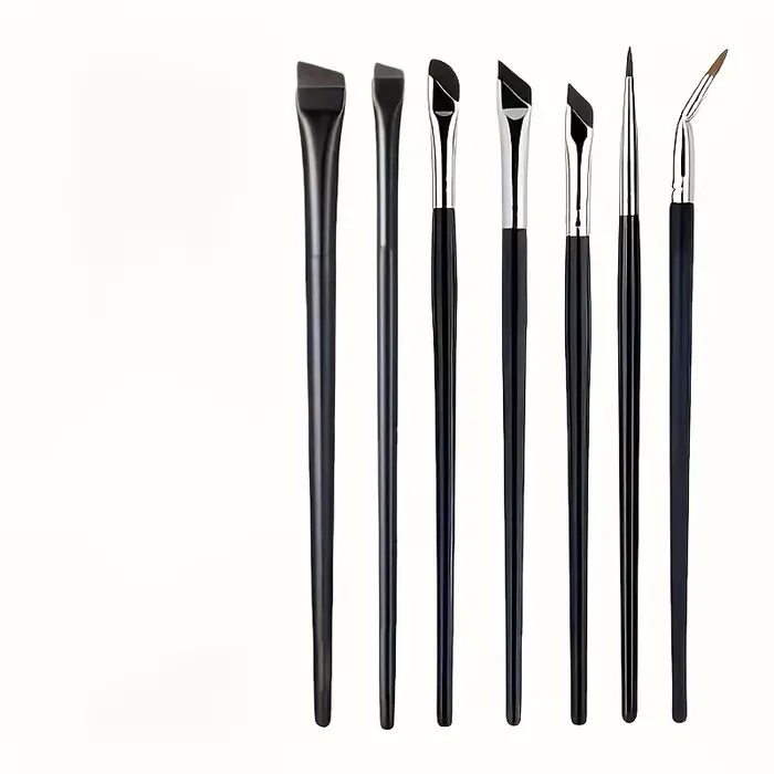 7 pinceaux de maquillage combinés avec détails de précision, ensembles de pinceaux pour eye-liner et
