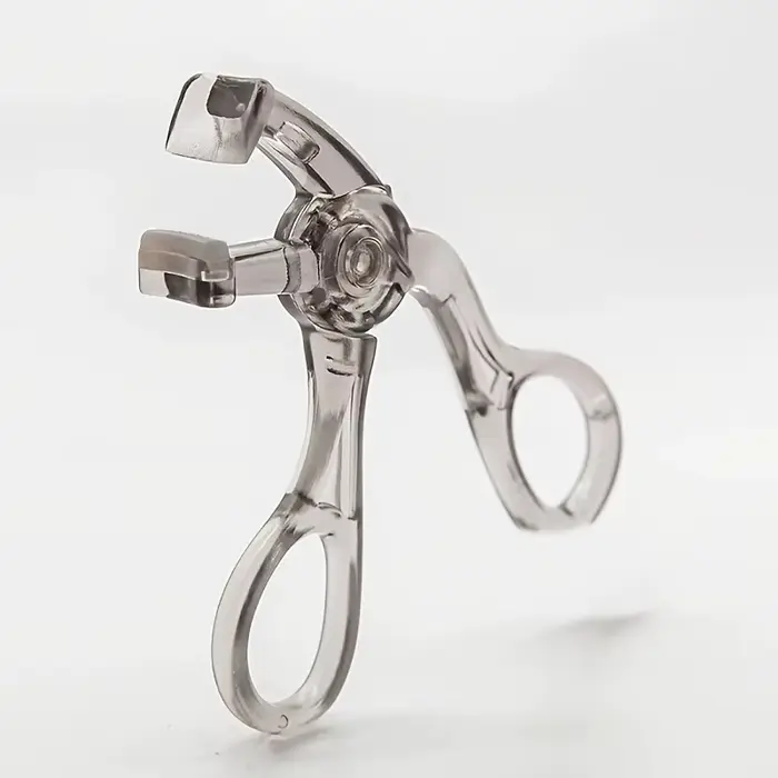 Recourbe-cils grand angle portable avec peigne intégré - pour toutes les formes oculaires |   Débard
