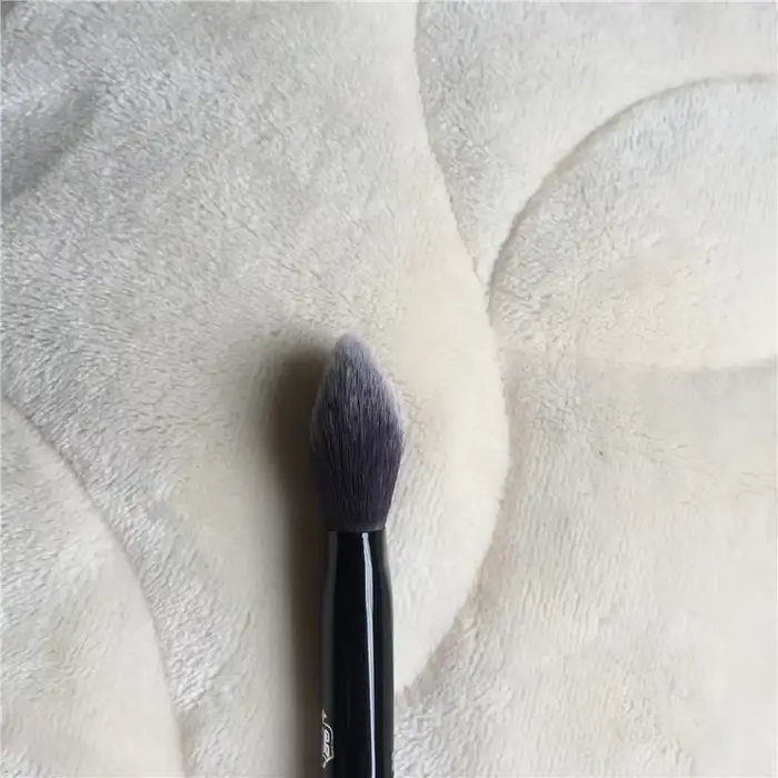 Pinceau à poudre de précision 25 fard à joues effilé moelleux surligneur joue