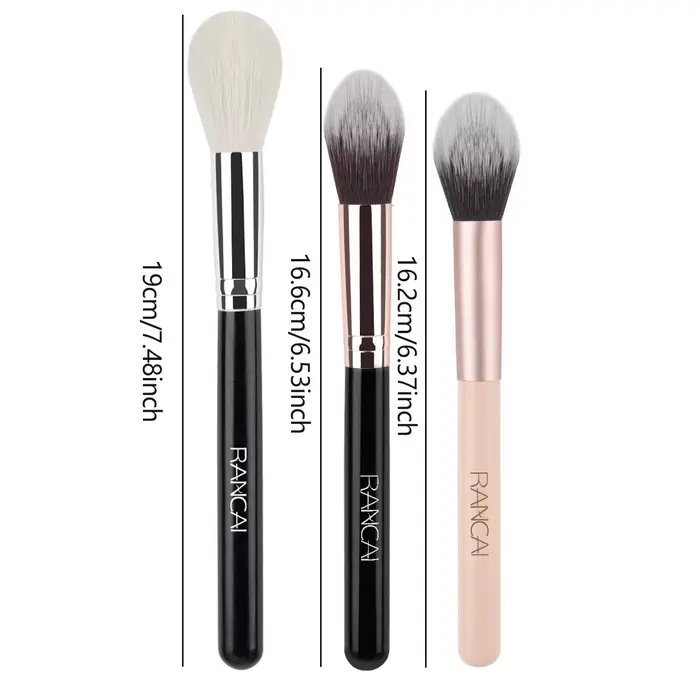 Pinceaux de maquillage pour étudiants novices