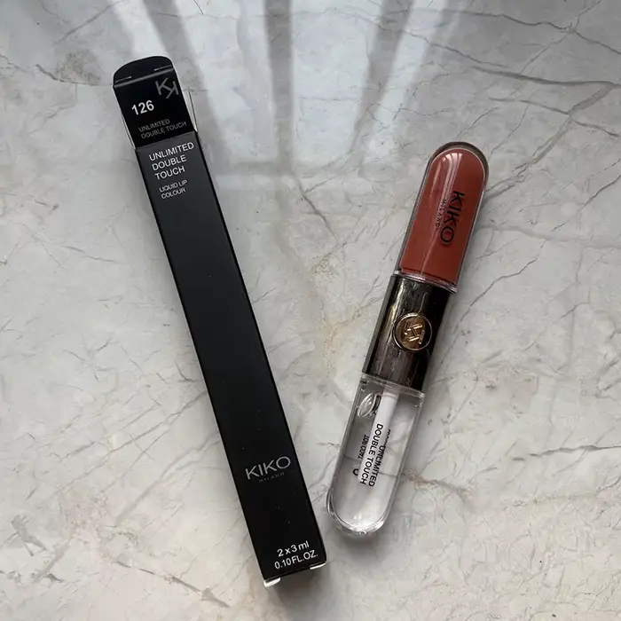 KIKO Rouge à lèvres double embout 3D, Gloss à lèvres effet miroir transparent, Huile à lèvres longue