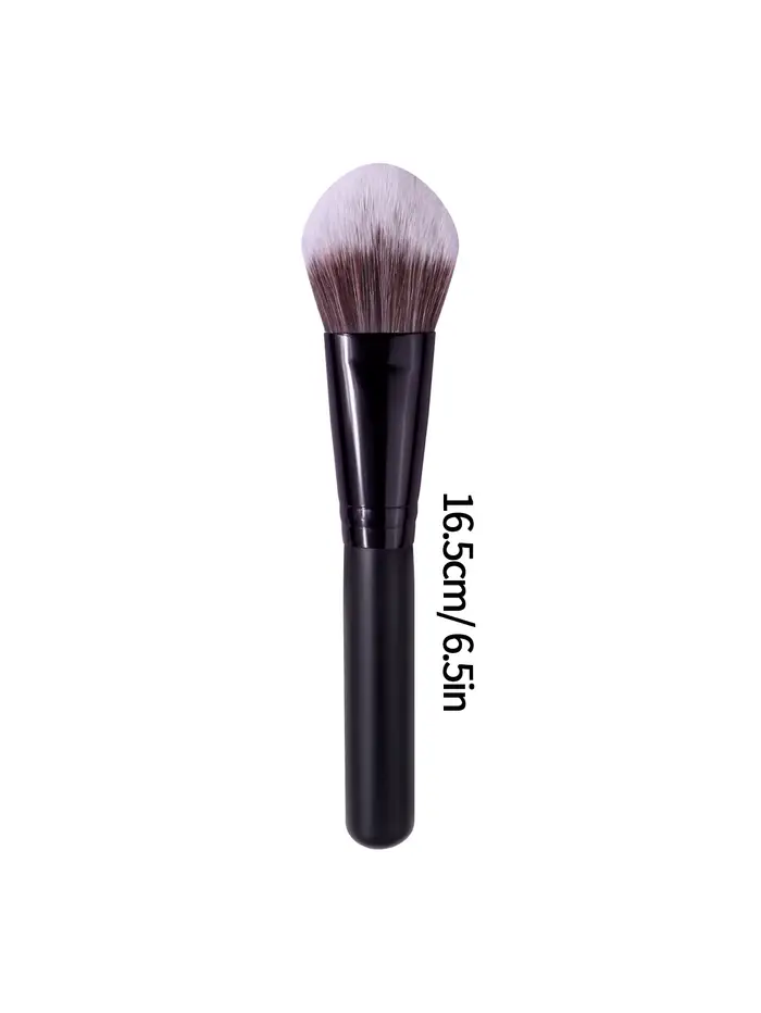 1 pinceau pour fond de teint et masque