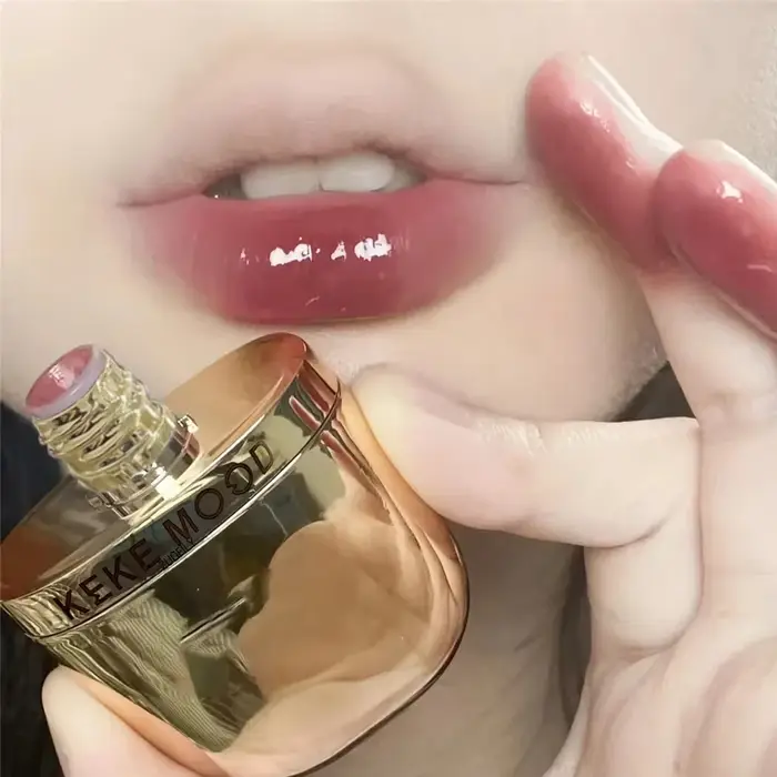 Rouge à lèvres mat, glaçage à l'eau miroir