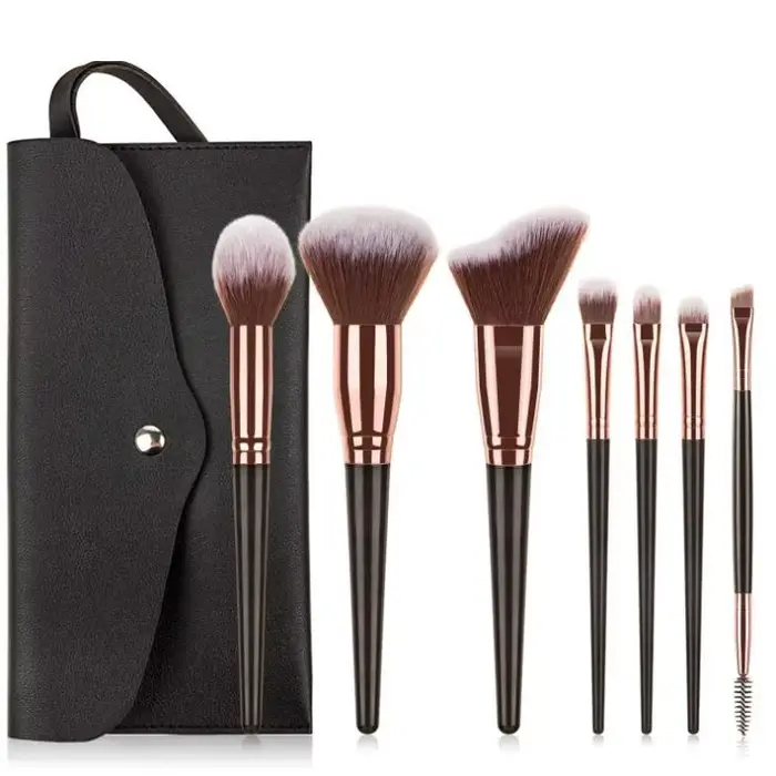 Ensemble de pinceaux de maquillage Champagne chaud pour femmes fond de teint cosmétique poudre Blush
