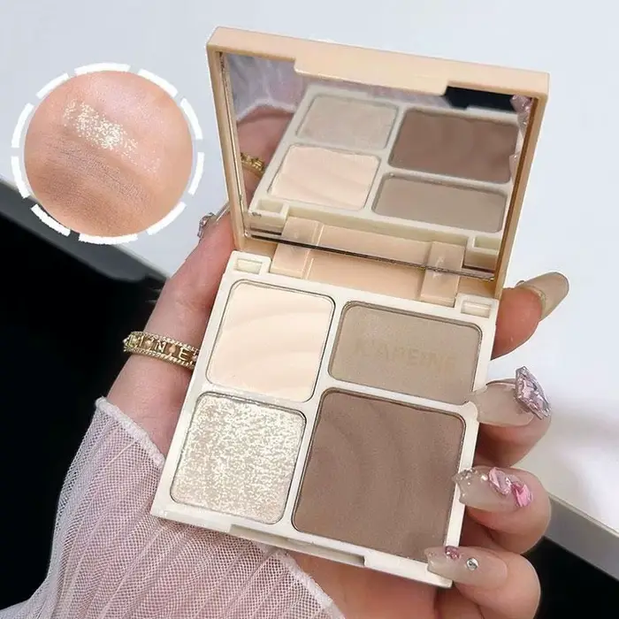 Palette de maquillage visage 4 couleurs avec miroir, illuminateur mat et poudre de contour pour un é