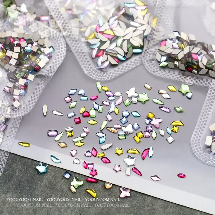 Strass pour ongles de forme mixte, Mini pierres de cristal à dos plat, accessoires 3D pour Nail Art,