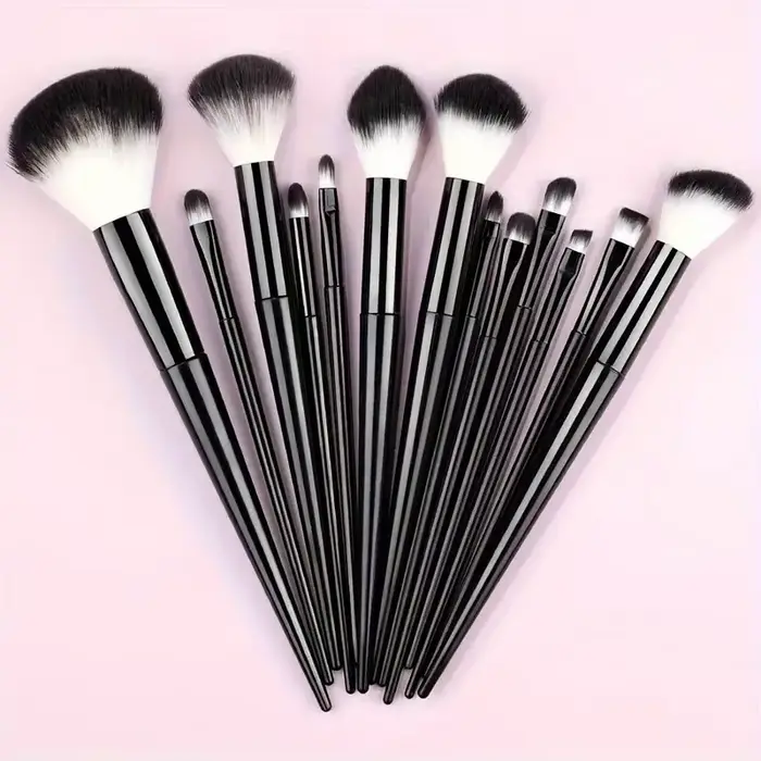 Ensemble de pinceaux de maquillage, 13 pièces, doux et moelleux, ombre à paupières, fond de teint, B