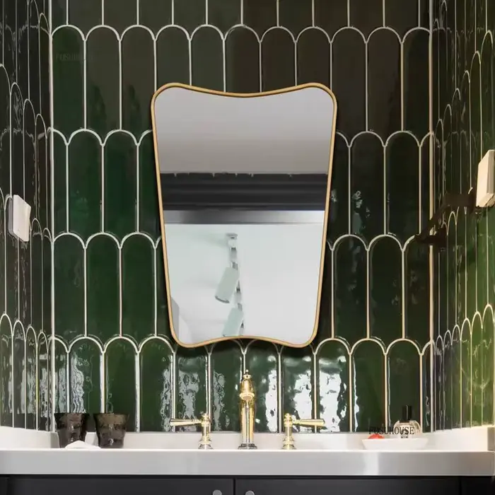 Miroir de maquillage mural rétro français, miroirs décoratifs de forme spéciale, miroir de salle de 