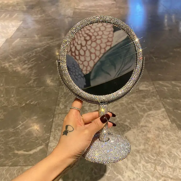 Miroir de maquillage de luxe en strass