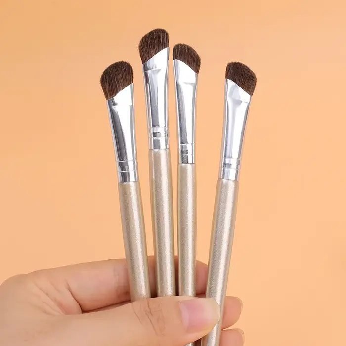 Pinceau de maquillage pour les contours de l'Antarctique