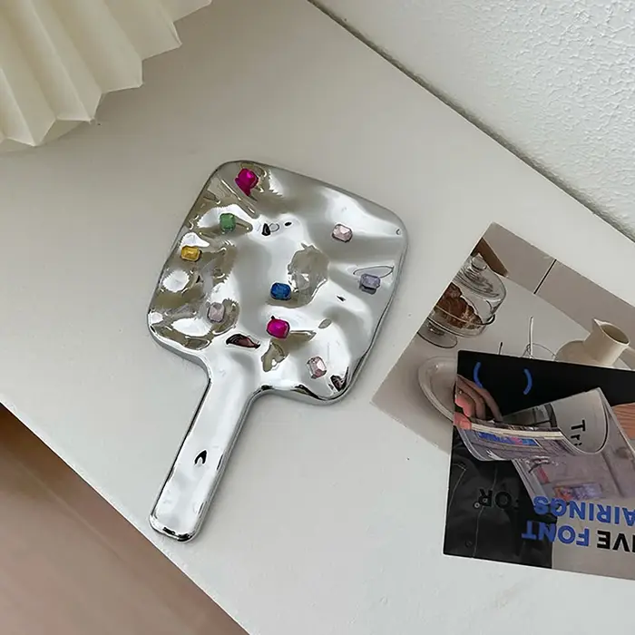 Miroir carré de forme liquide, Mini miroir de maquillage cosmétique de bureau à main, miroir de beau