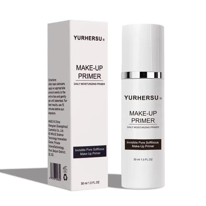 L'apprêt de maquillage apaisant hydrate, illumine le teint de la peau, laisser une teint rayonnante 