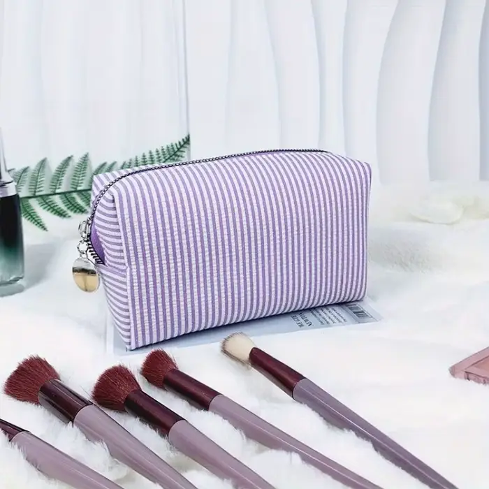 Trousse de toilette de voyage à rayures brodées personnalisées - Rangement cosmétique portable en po