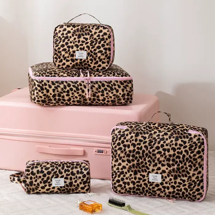 Sacs à cosmétiques léopard, trousse de toilette de voyage de grande capacité, trousse de maquillage, sac portable étanche pour voyage d'affaires, organisateur de vêtements