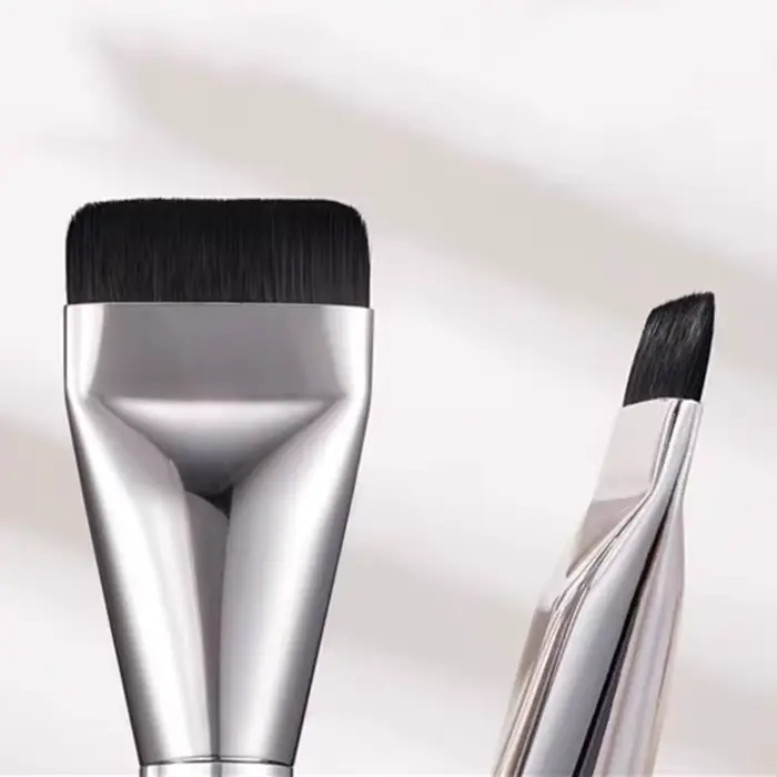 Pinceau de maquillage pour fond de teint