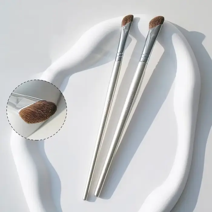 Pinceau de Contour du nez